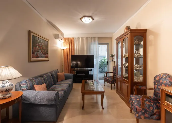 Thissio Family Apartment